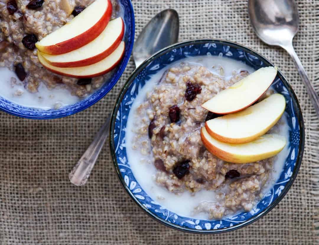 Slow Cooker Steel Cut Oats with apples and cranberries