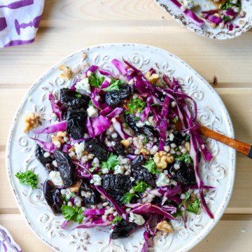 A bowl of salad on a plate