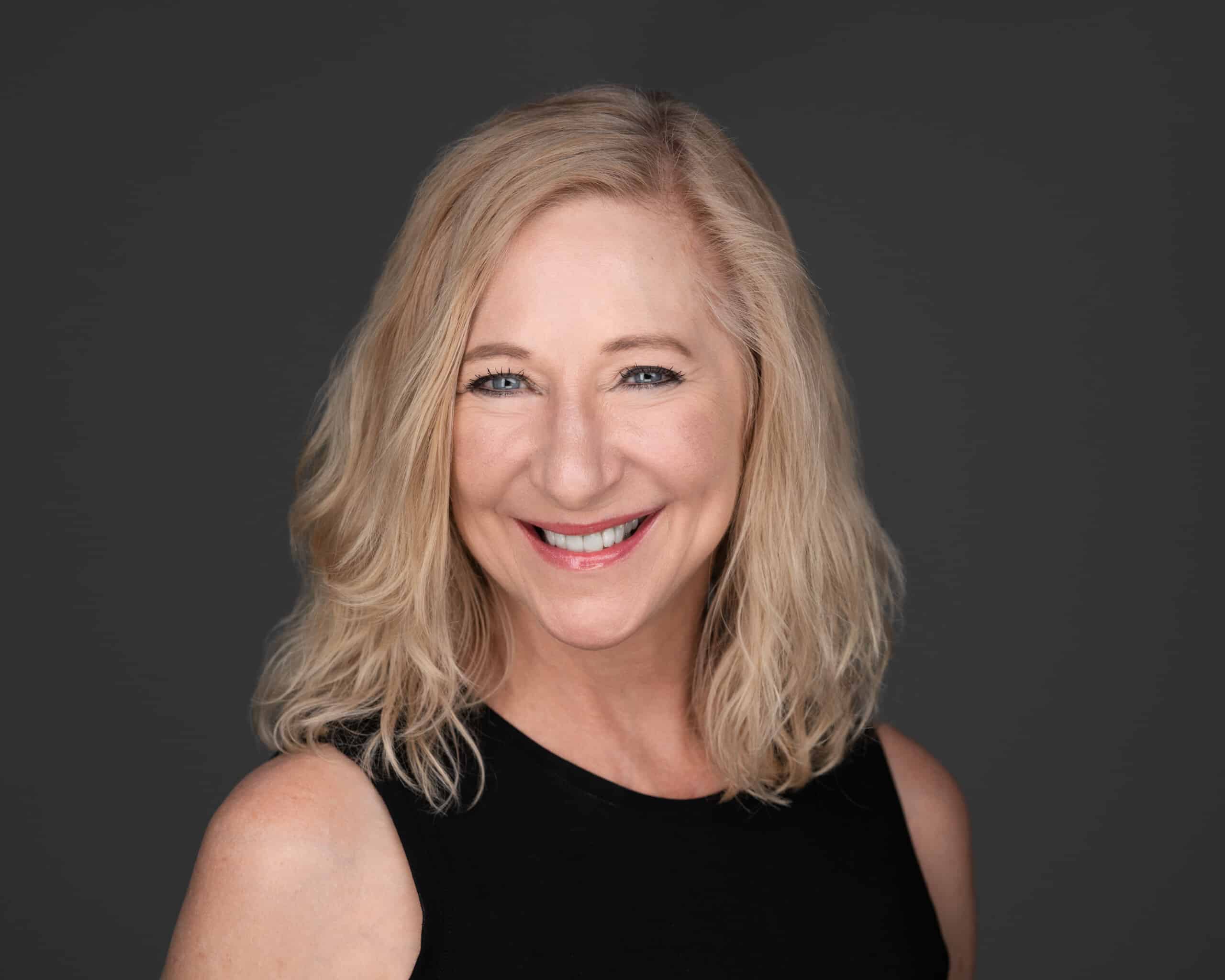 Colleen, owner and creator of The Food Blog.