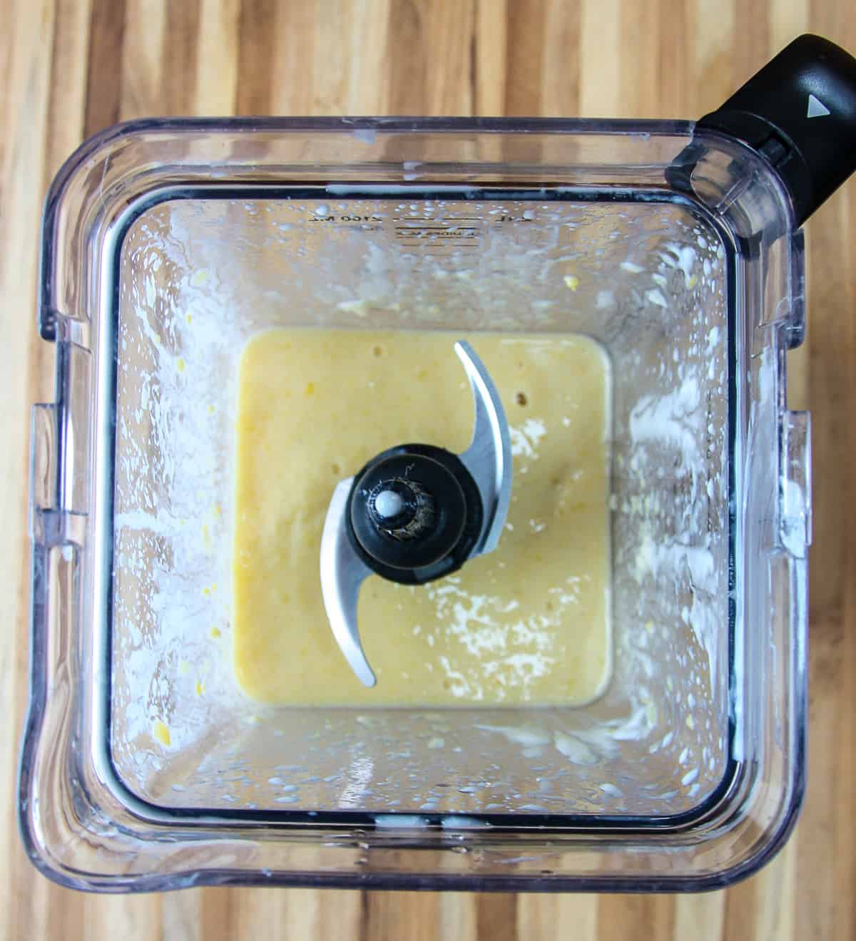 The smoothie after being blended.